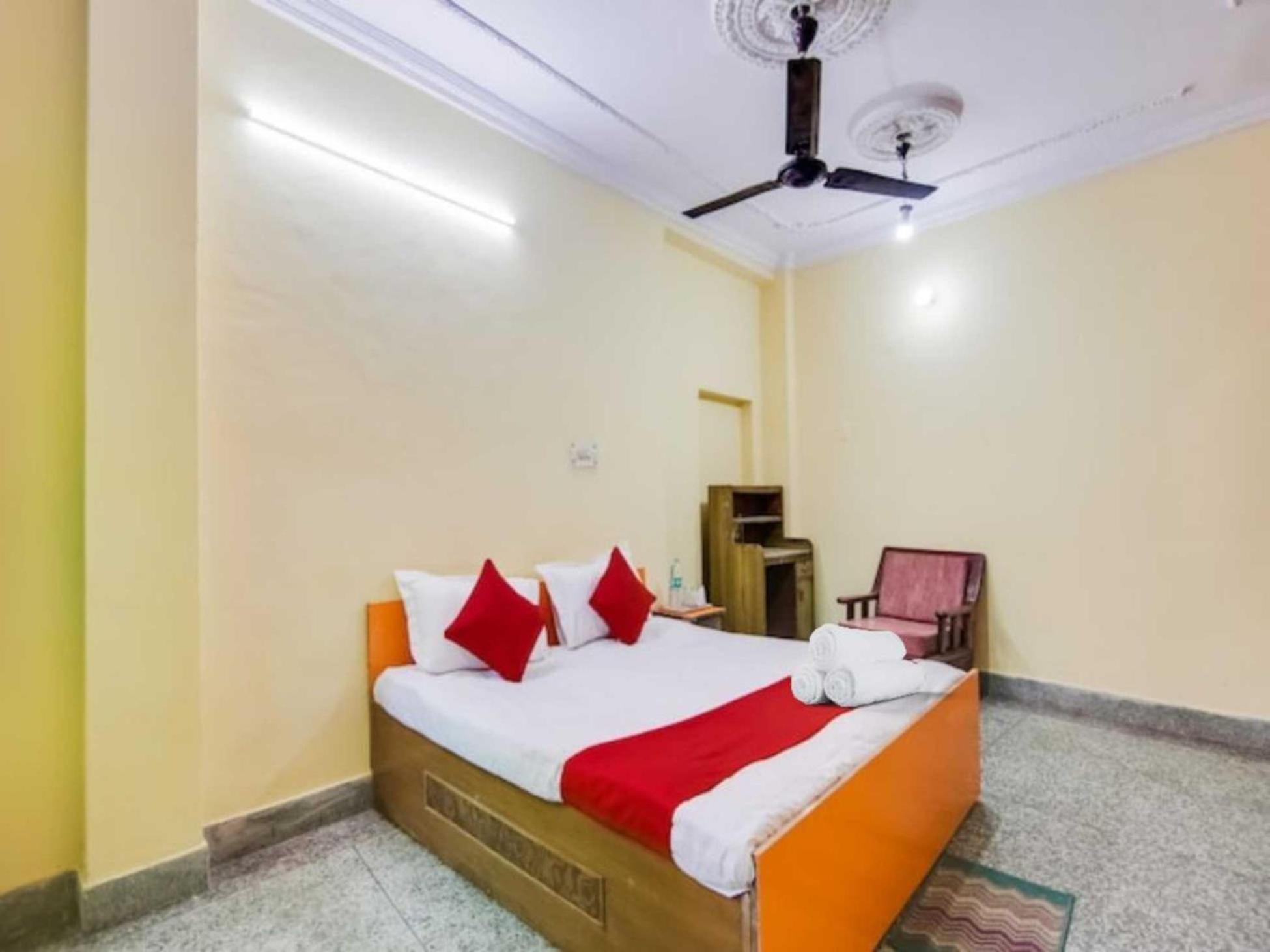 Hotel O Smart View Ню Делхи Екстериор снимка
